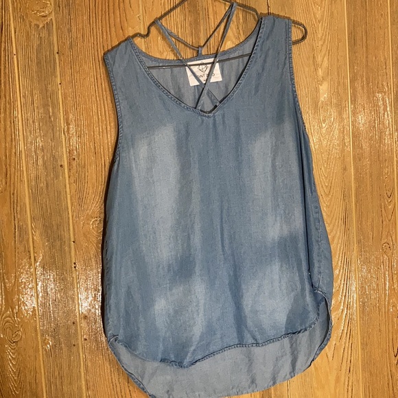 Point Zero Tank - Picture 3 of 4